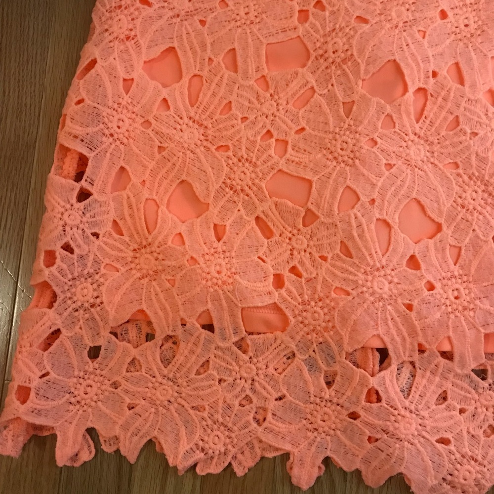 Coral Lace Dress - Picture 2 of 4